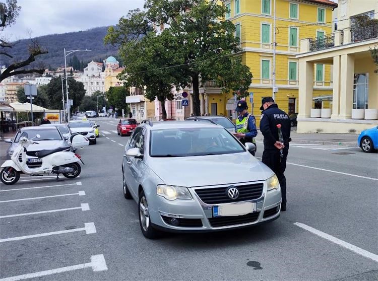 dan zena policija (3)