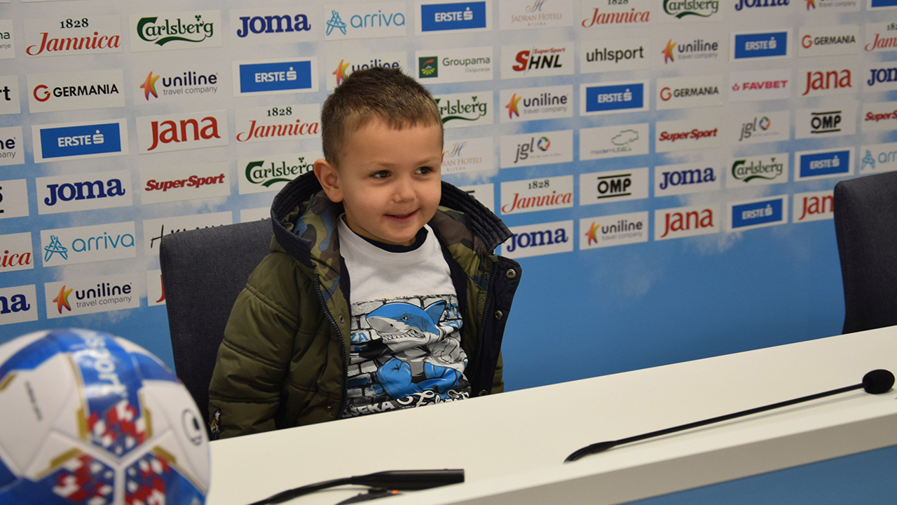 kastav vrtićari posjet nk rijeka (16) kastav vrtićari posjet nk rijeka (16)