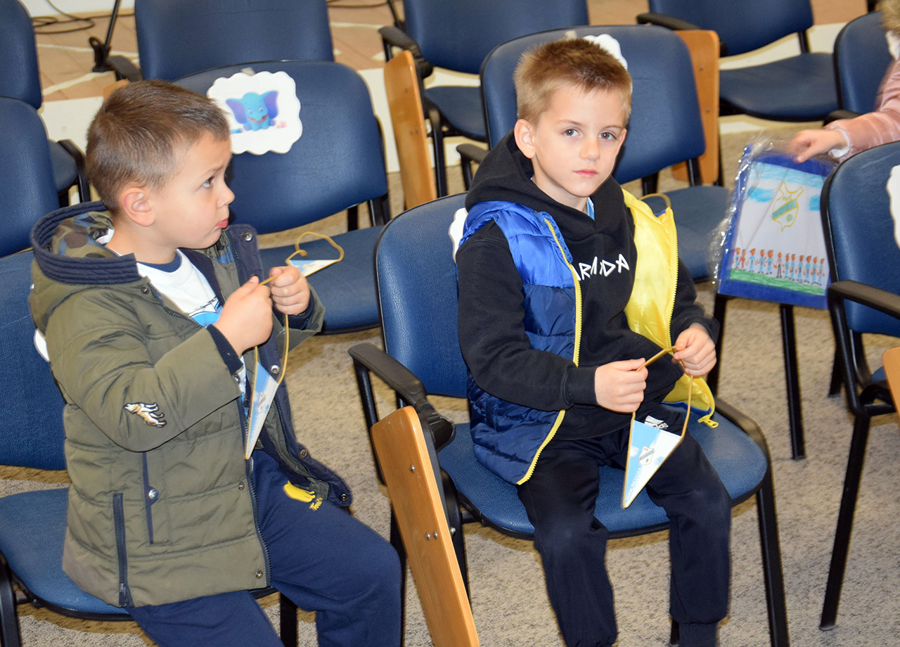 kastav vrtićari posjet nk rijeka (17) kastav vrtićari posjet nk rijeka (17)