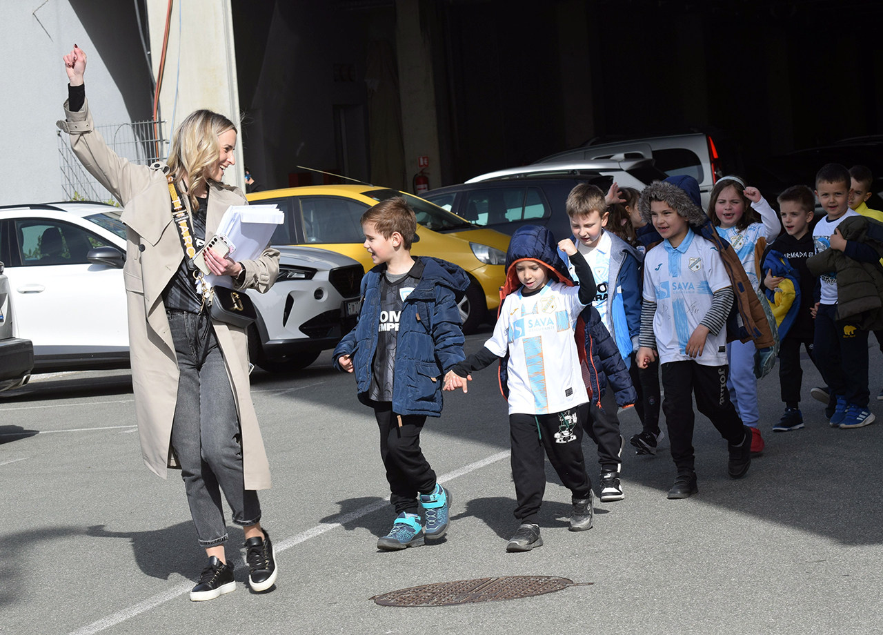 kastav vrtićari posjet nk rijeka (3) kastav vrtićari posjet nk rijeka (3)