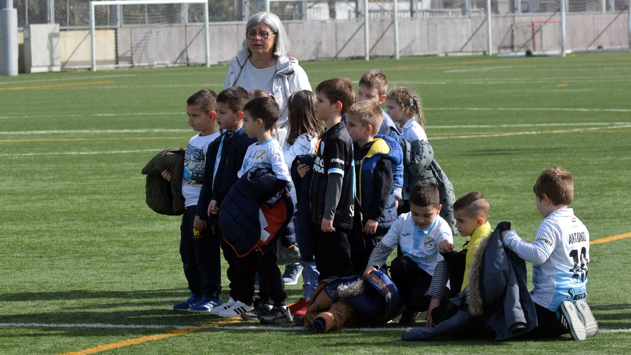 kastav vrtićari posjet nk rijeka (4) kastav vrtićari posjet nk rijeka (4)