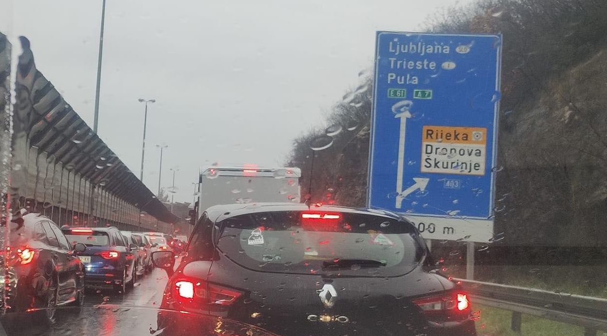 nesreća obilaznica 090324