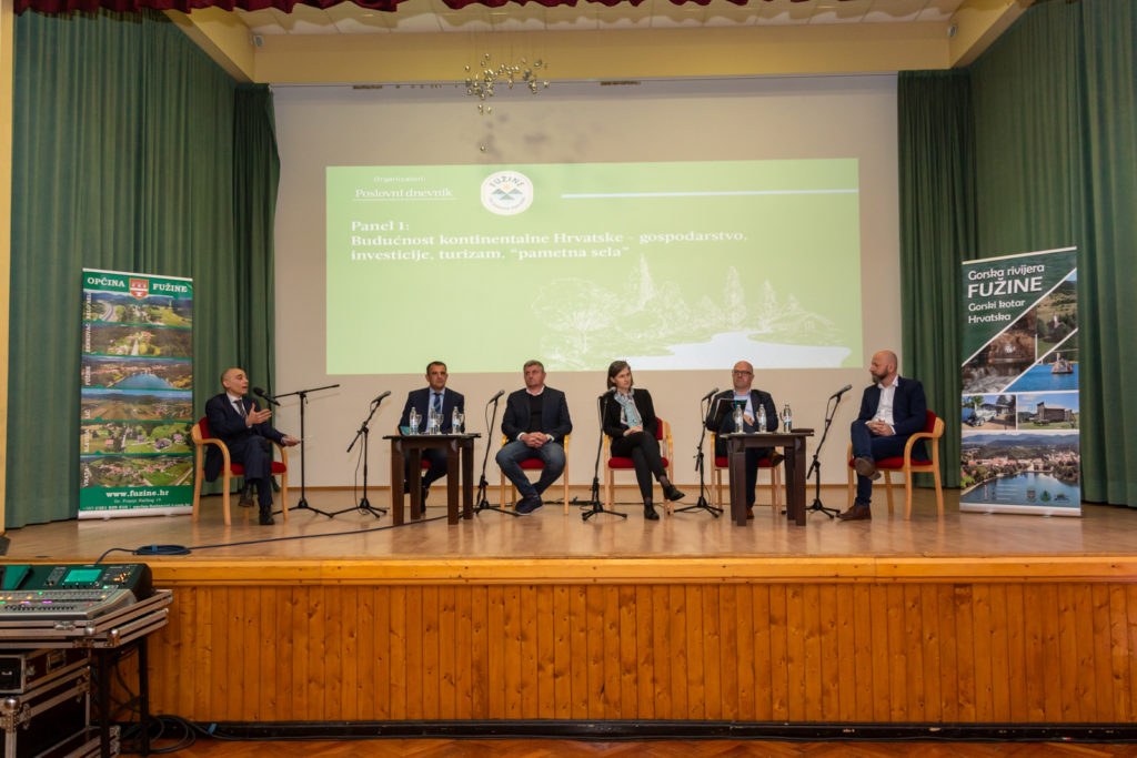 1-Vladimir-Nišević-moderator_Posavec_Mamula_Novak_Kružić_Bregovac–1024×683 (1) 1-Vladimir-Nišević-moderator_Posavec_Mamula_Novak_Kružić_Bregovac–1024×683 (1)