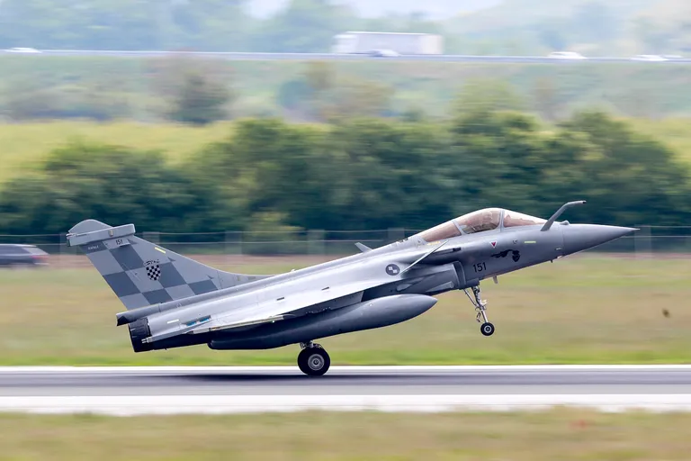 768×768-42bcb76c-9d0c-11eb-86af-cedfb09875dd (11) 768×768-42bcb76c-9d0c-11eb-86af-cedfb09875dd (11)