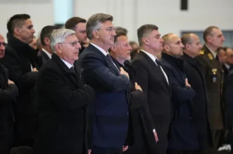 768×768-42bcb76c-9d0c-11eb-86af-cedfb09875dd (2) 768×768-42bcb76c-9d0c-11eb-86af-cedfb09875dd (2)