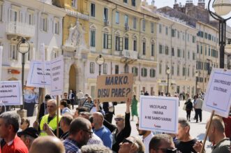 Rijeka prosvijed