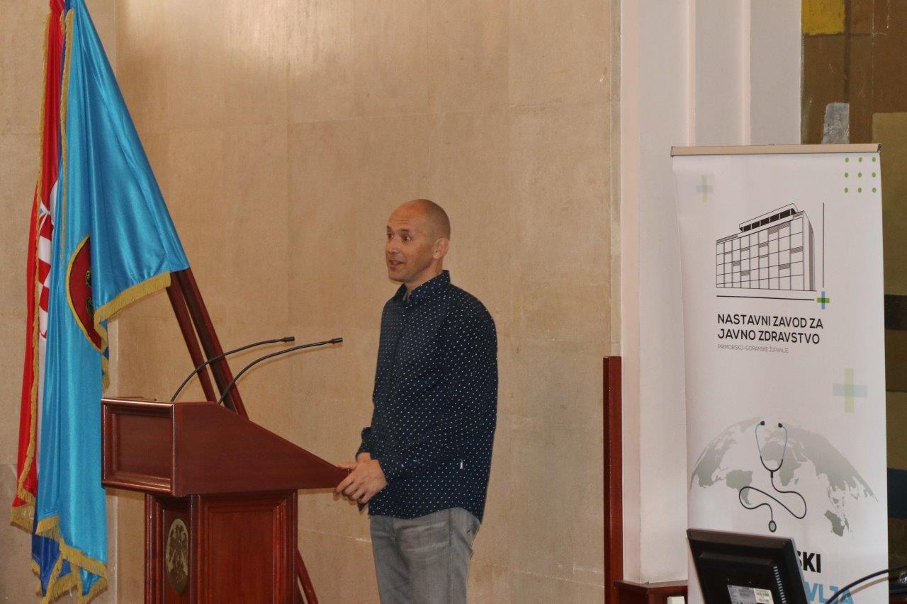 Javnozdravstvena-tribina-„Moje-zdravlje.-Moje-pravo.-Moja-odgovornost“-5 Javnozdravstvena-tribina-„Moje-zdravlje.-Moje-pravo.-Moja-odgovornost“-5