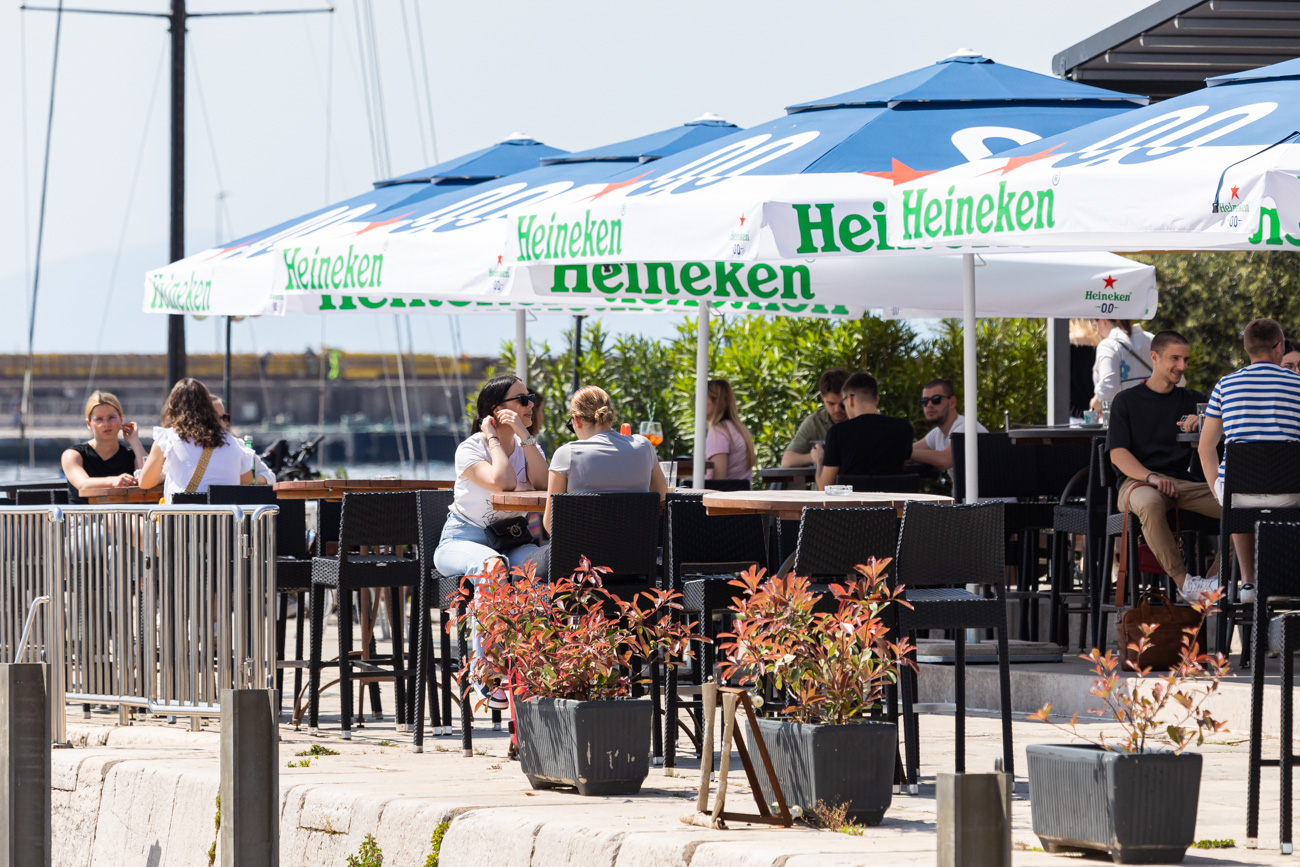 Kafići korzo ilustrativna-18 Kafići korzo ilustrativna-18