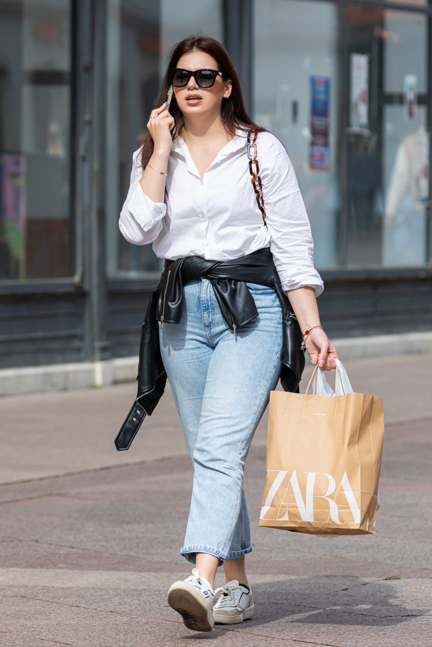 Klikom po Korzu 5.4.-58