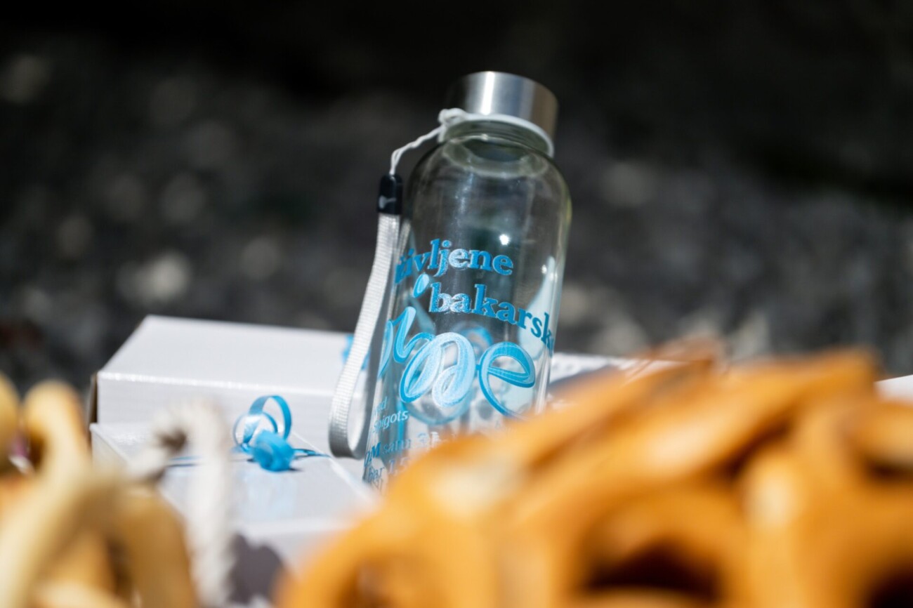 Oživljene špine (2) Oživljene špine (2)