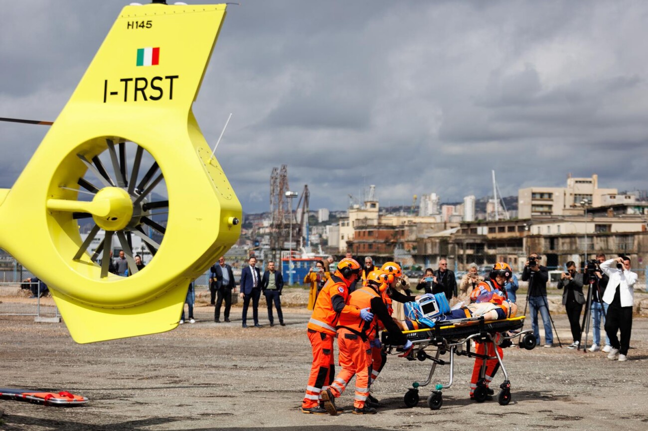 Rijeka: Svečano obilježavanje uvođenja Helikopterske hitne medicinske službe (HHMS) Rijeka: Svečano obilježavanje uvođenja Helikopterske hitne medicinske službe (HHMS)