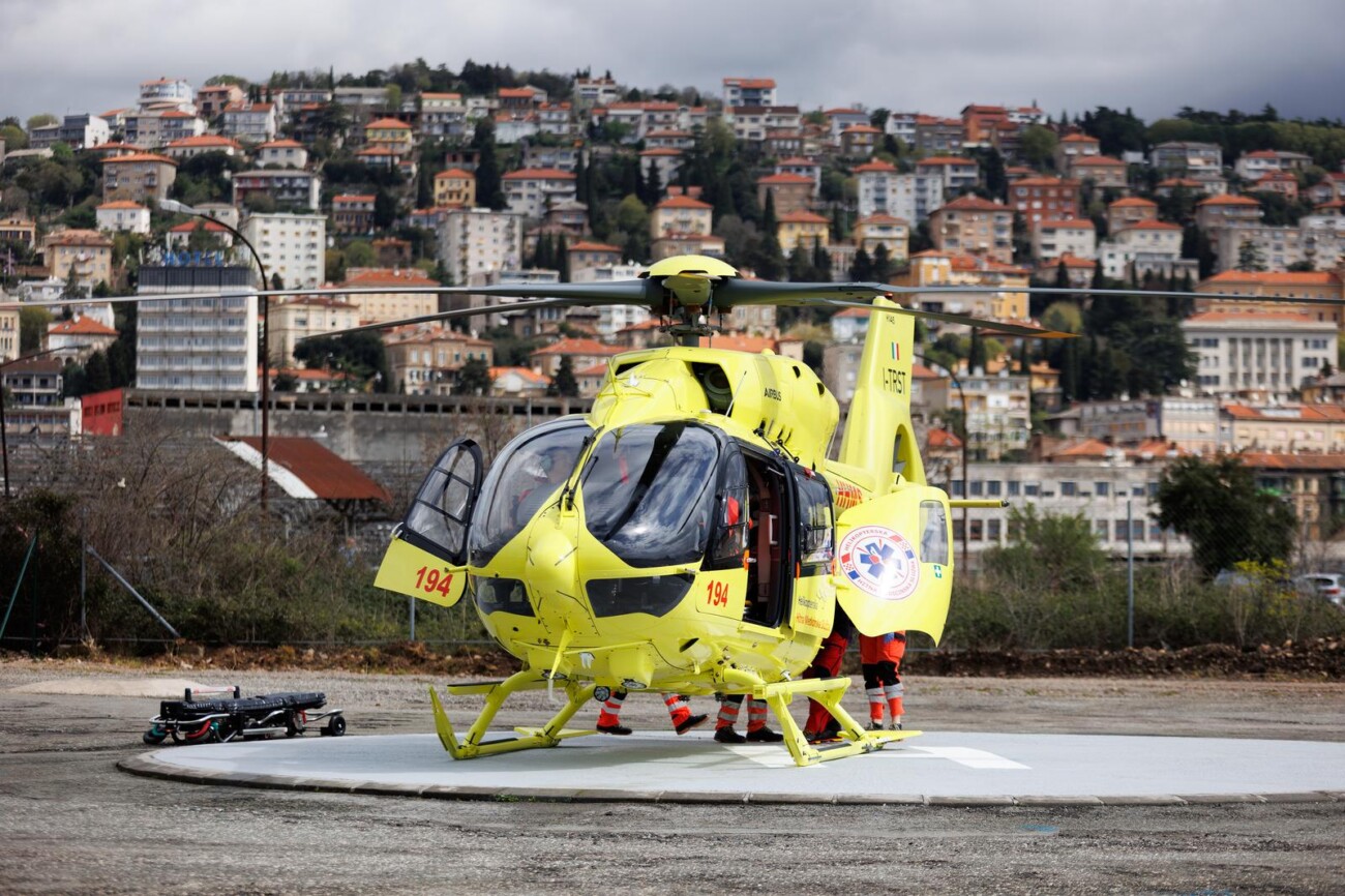 Rijeka: Svečano obilježavanje uvođenja Helikopterske hitne medicinske službe (HHMS) Rijeka: Svečano obilježavanje uvođenja Helikopterske hitne medicinske službe (HHMS)