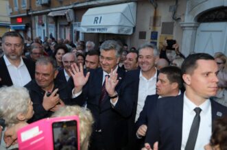 Rijeka: Premijer Plenković na predizbornom skupu HDZ-a i koalicijskih partnera