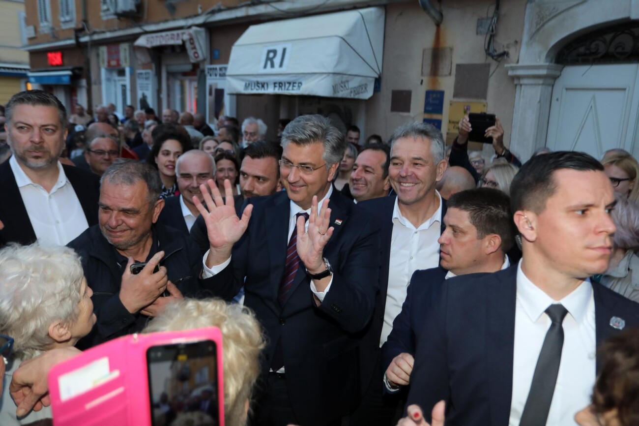 Rijeka: Premijer Plenković na predizbornom skupu HDZ-a i koalicijskih partnera Rijeka: Premijer Plenković na predizbornom skupu HDZ-a i koalicijskih partnera
