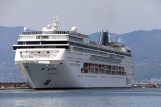 Rijeka: Kruzer MSC Armonia uplovio u riječku luku