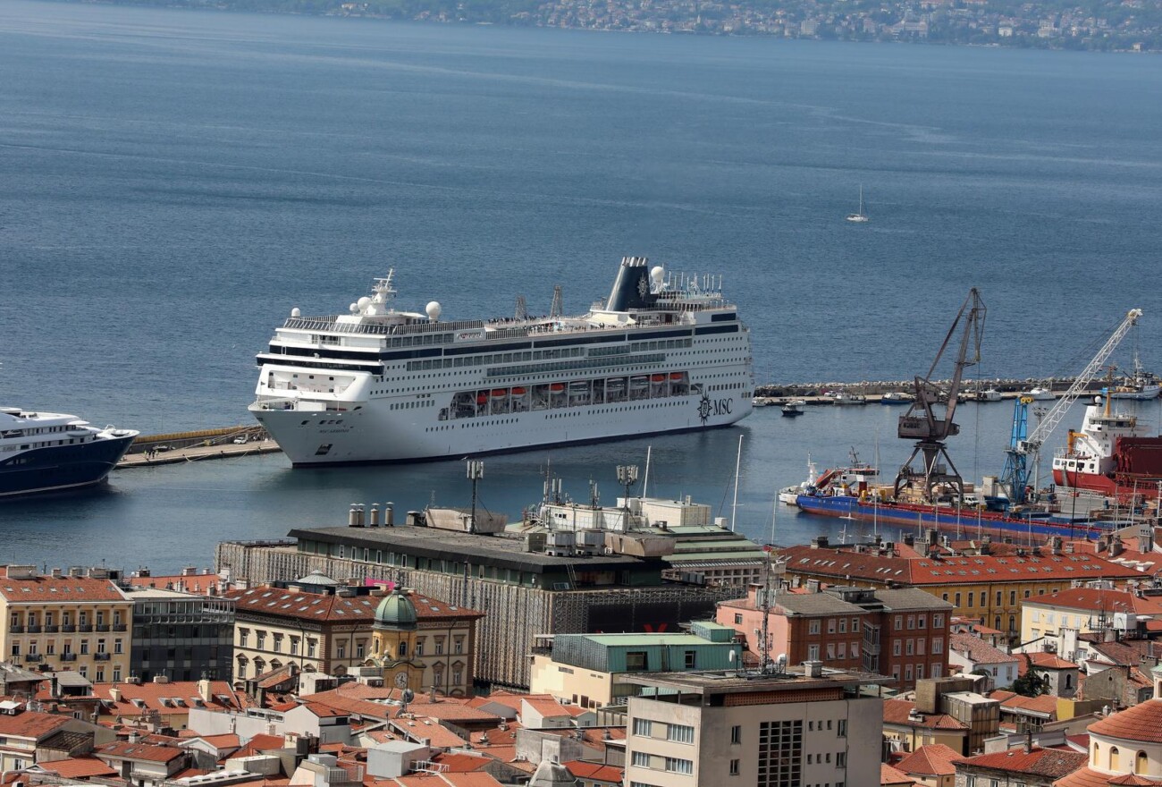 Rijeka: Kruzer MSC Armonia uplovio u rije?ku luku