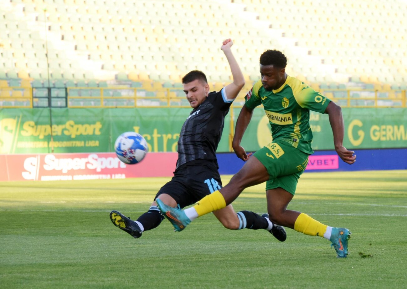 Istra i Rijeka sastali se u 30. kolu SuperSport HNL-a Istra i Rijeka sastali se u 30. kolu SuperSport HNL-a