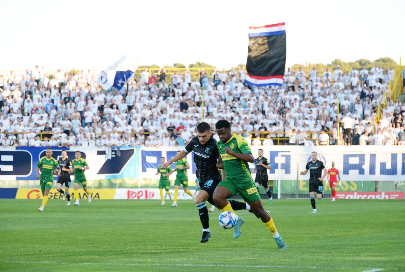 Istra i Rijeka sastali se u 30. kolu SuperSport HNL-a Istra i Rijeka sastali se u 30. kolu SuperSport HNL-a