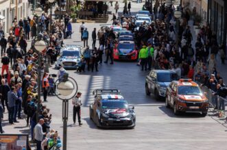 Rijeka: WRC automobili na Korzu izmedu 2 brzinca koja se voze na Platku