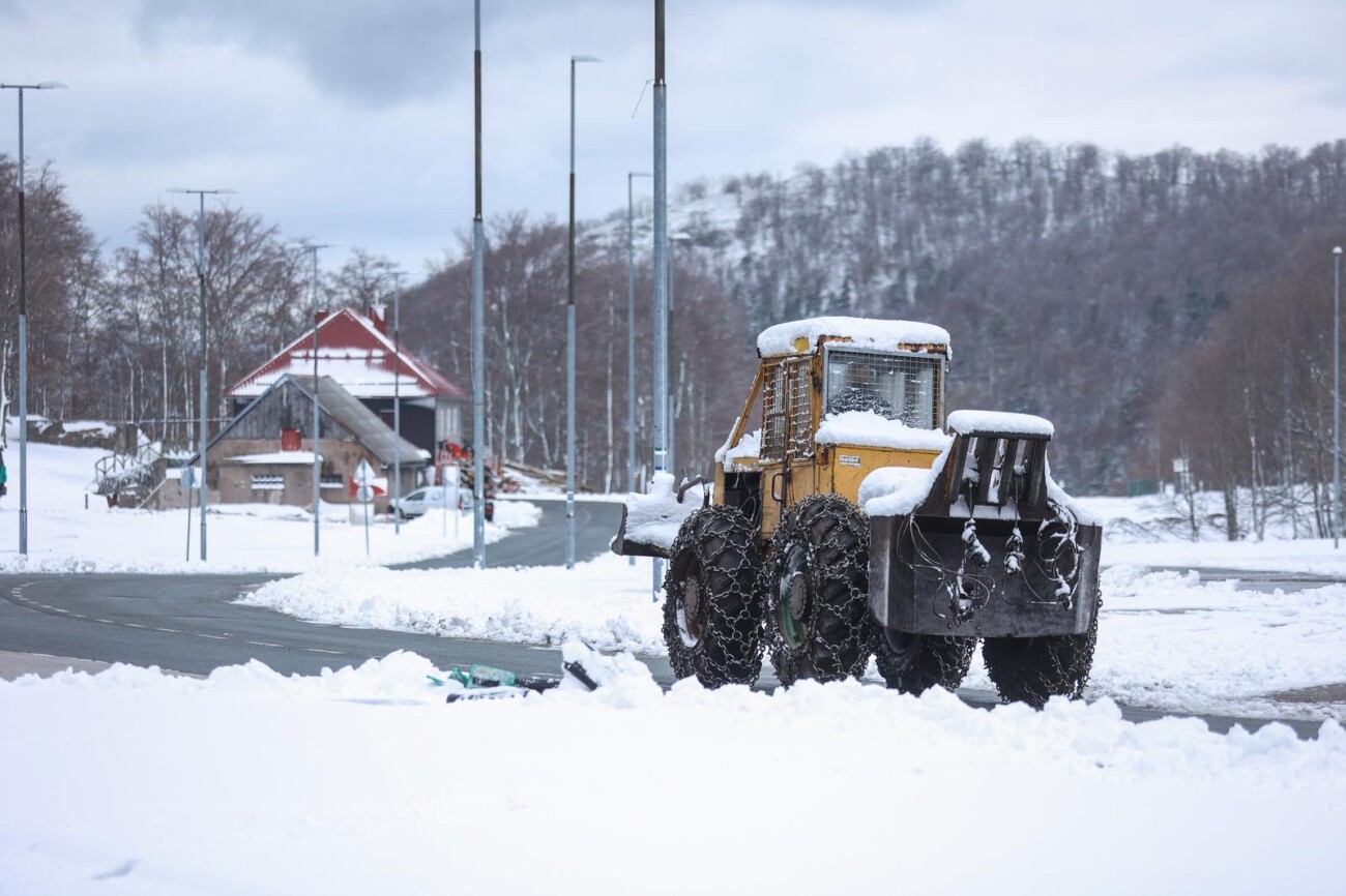 Snijeg zabijelio Platak Snijeg zabijelio Platak