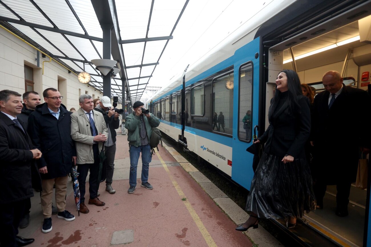 Predstavljena nova izravna željeznička putnička linija između Trsta (Villa Opicina) i Rijeke