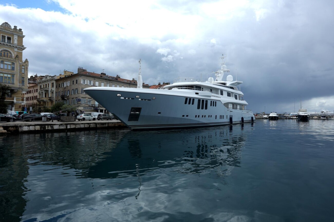 Jahta Odessa II, u vlasništvu milijardera Lena Blavatnika, privezana je u riječkoj luci Jahta Odessa II, u vlasništvu milijardera Lena Blavatnika, privezana je u riječkoj luci