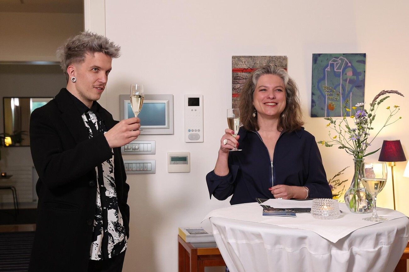 Zagreb: Anna Boda, veleposlanica Kraljevine Švedske, organizirala je mali događaj za ispraćaj Baby Lasagne u Švedsku Zagreb: Anna Boda, veleposlanica Kraljevine Švedske, organizirala je mali događaj za ispraćaj Baby Lasagne u Švedsku