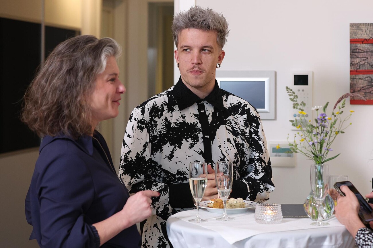 Zagreb: Anna Boda, veleposlanica Kraljevine Švedske, organizirala je mali događaj za ispraćaj Baby Lasagne u Švedsku Zagreb: Anna Boda, veleposlanica Kraljevine Švedske, organizirala je mali događaj za ispraćaj Baby Lasagne u Švedsku