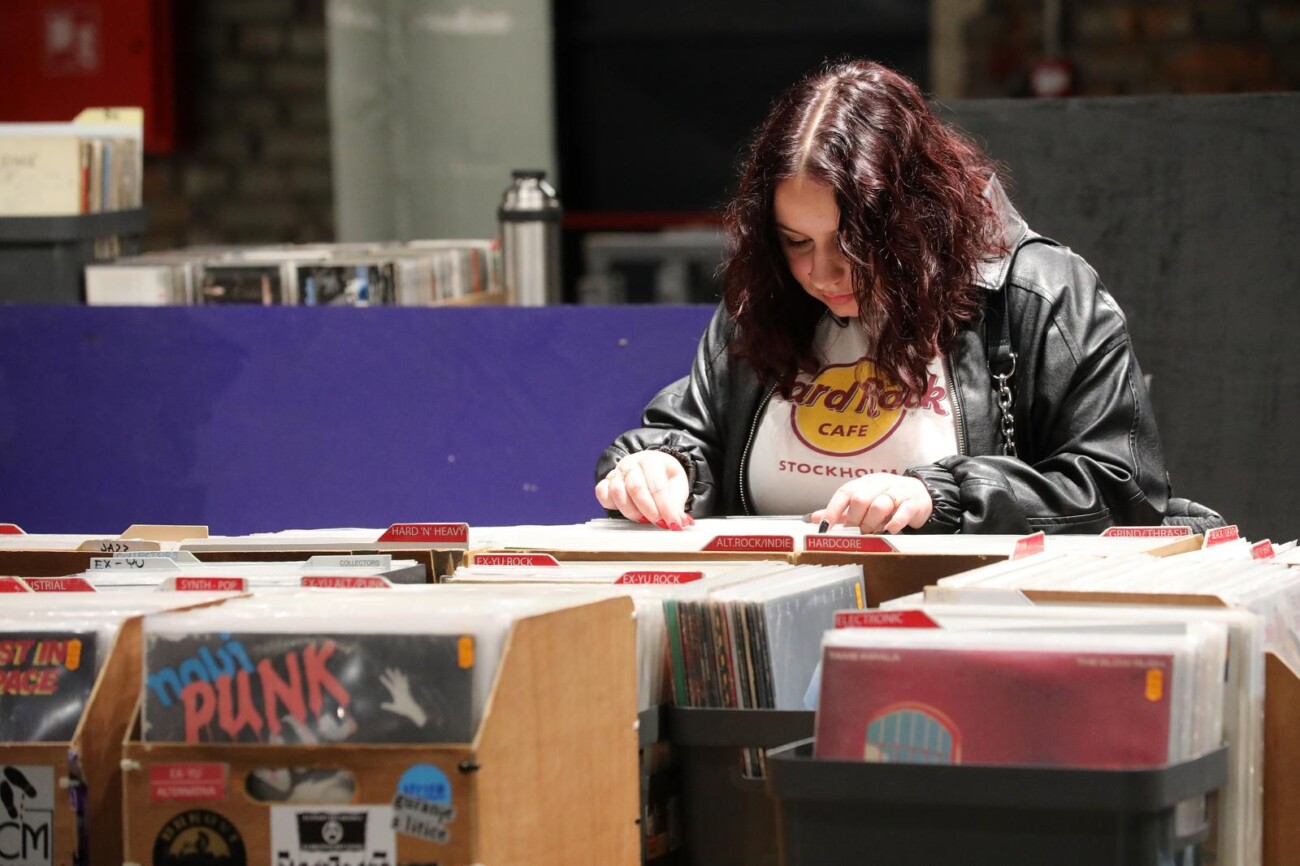 Rijeka: Sajam ploča i buvljak u Exportdrvu Rijeka: Sajam ploča i buvljak u Exportdrvu