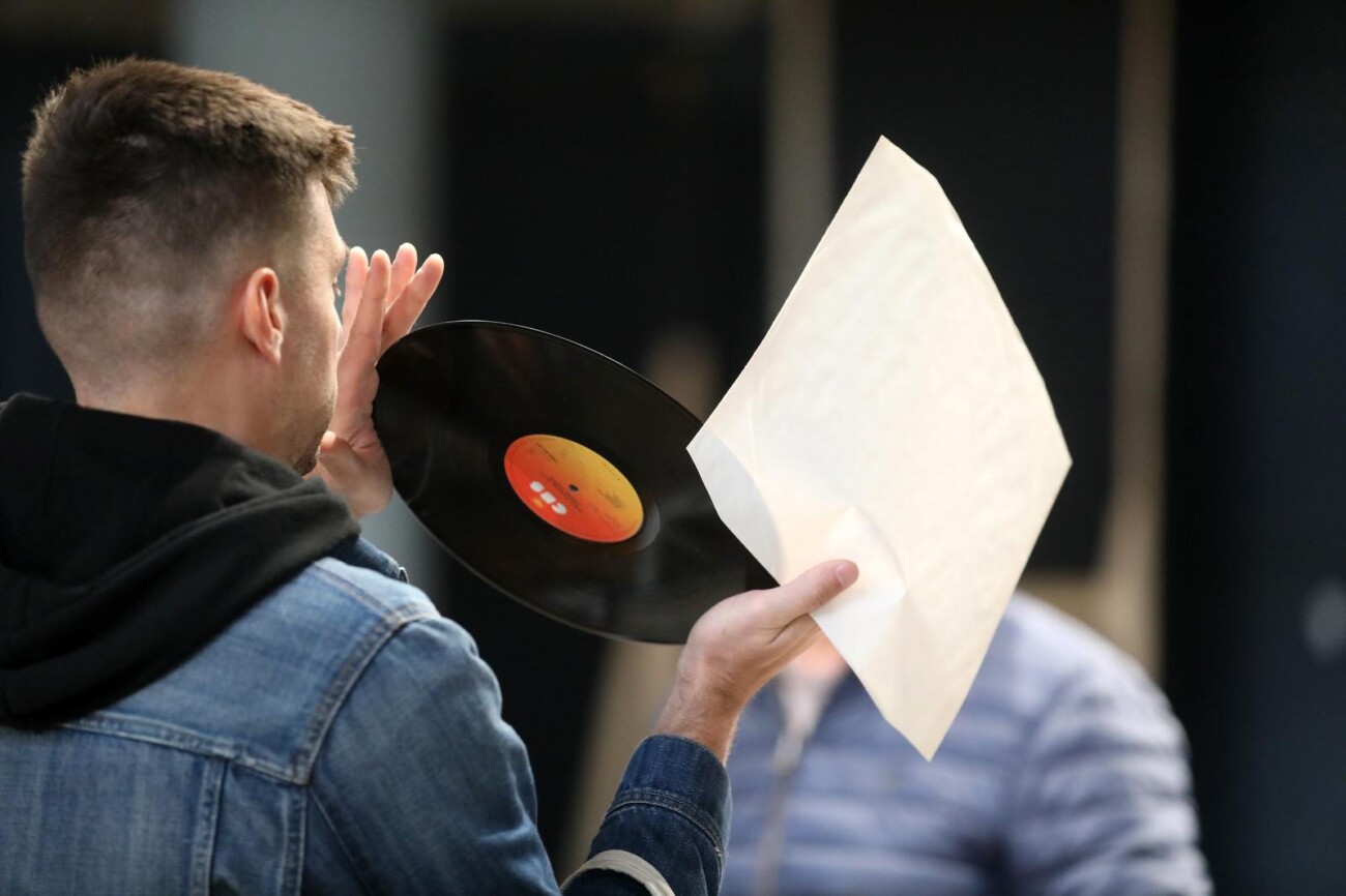 Rijeka: Sajam plo?a i buvljak u Exportdrvu Rijeka: Sajam plo?a i buvljak u Exportdrvu