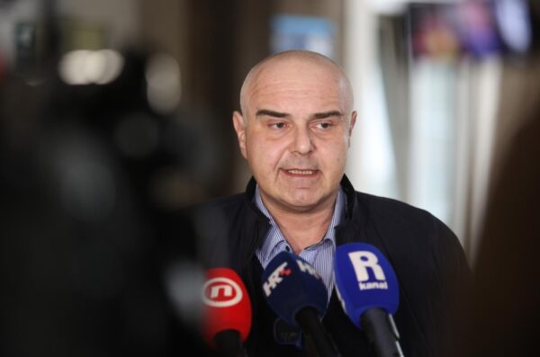 Rijeka:  Konferencija za medije povodom intervencije i prvog operativnog leta Helikopterske hitne medicinske službe