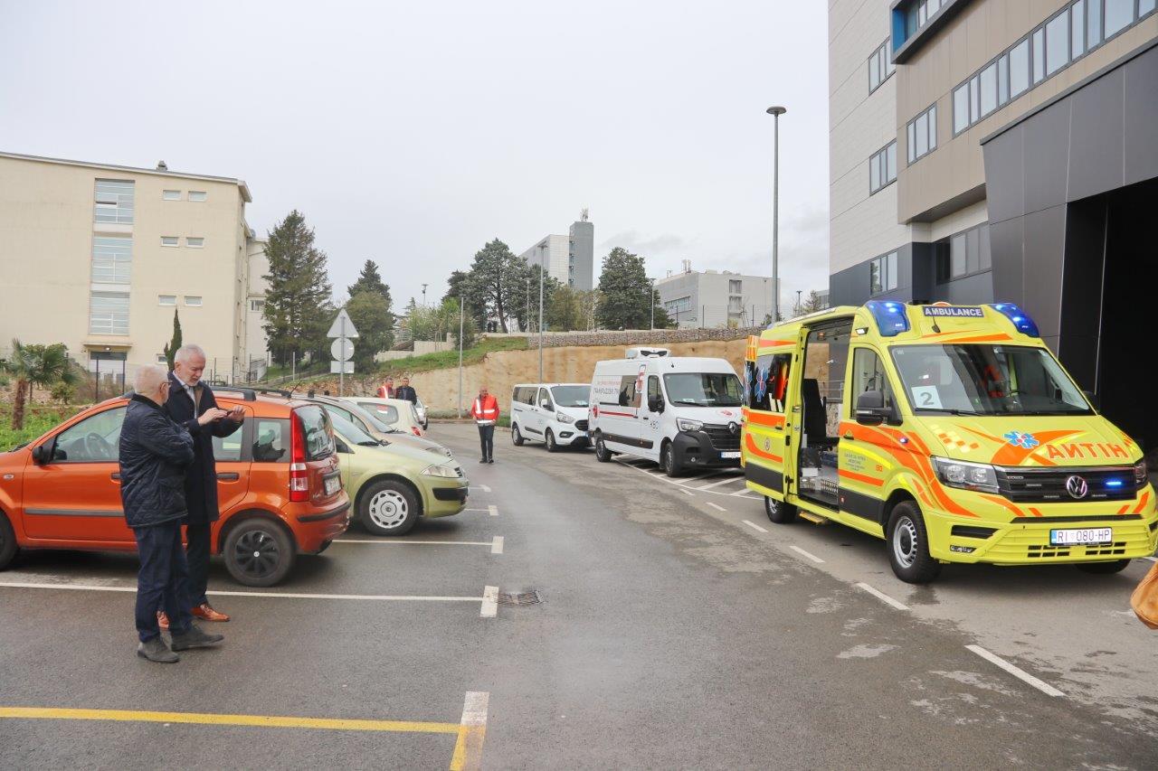 Prvi-radni-dan-u-novoj-bolnici-za-majku-i-dijete-na-Sušaku-6