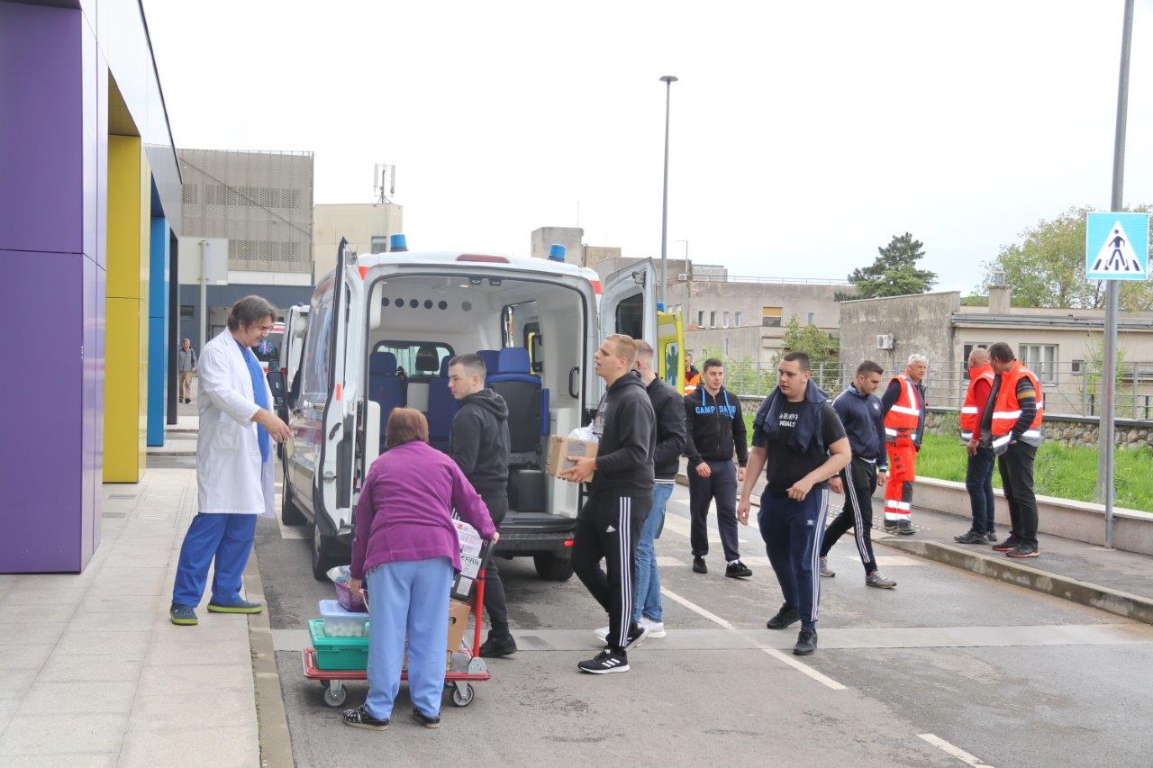 Prvi-radni-dan-u-novoj-bolnici-za-majku-i-dijete-na-Sušaku-9