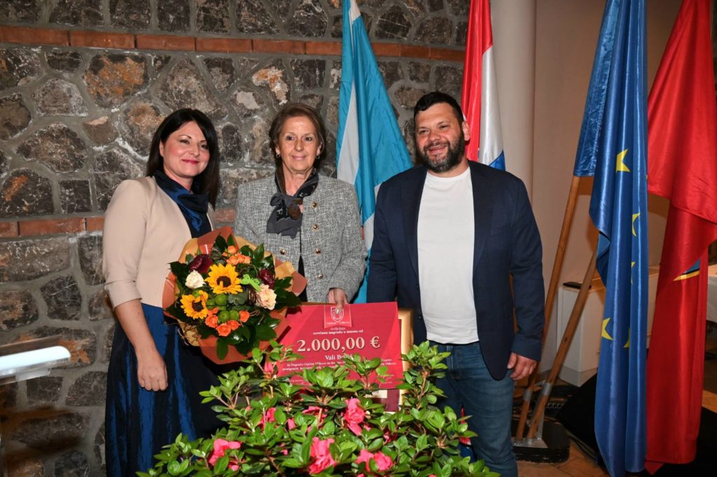 dan opcine viskovo svecanost (2) dan opcine viskovo svecanost (2)