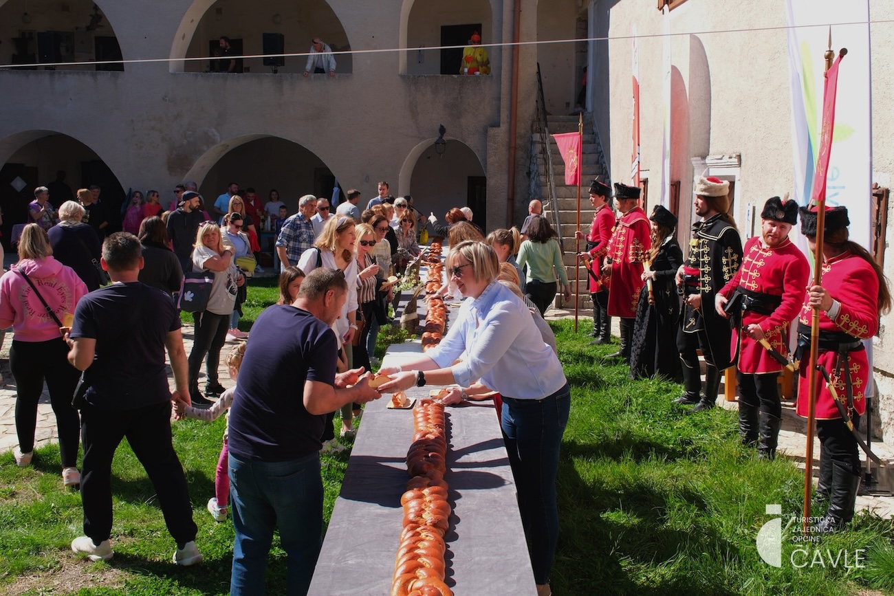 frankopanski uskrs u kasteli grobnik cavle (7) frankopanski uskrs u kasteli grobnik cavle (7)