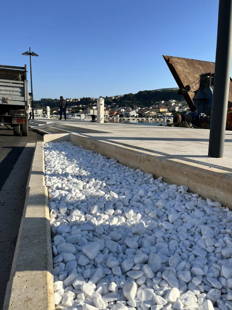 rab riva zlu komadina pgz (5) rab riva zlu komadina pgz (5)