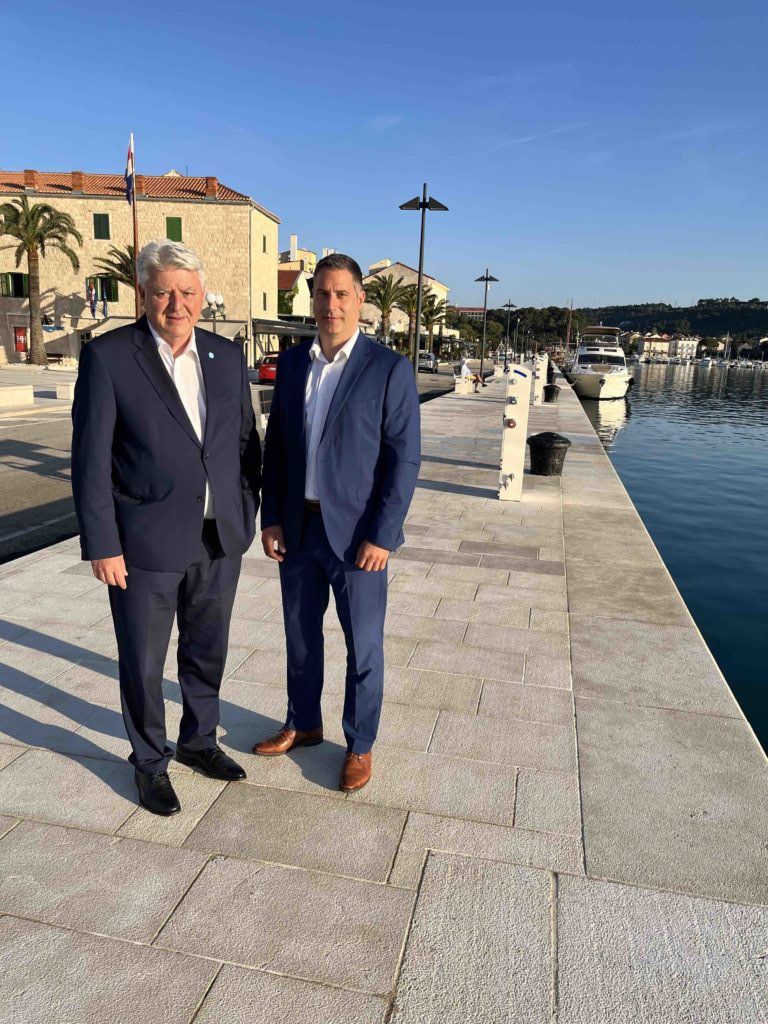 rab riva zlu komadina pgz (6) rab riva zlu komadina pgz (6)