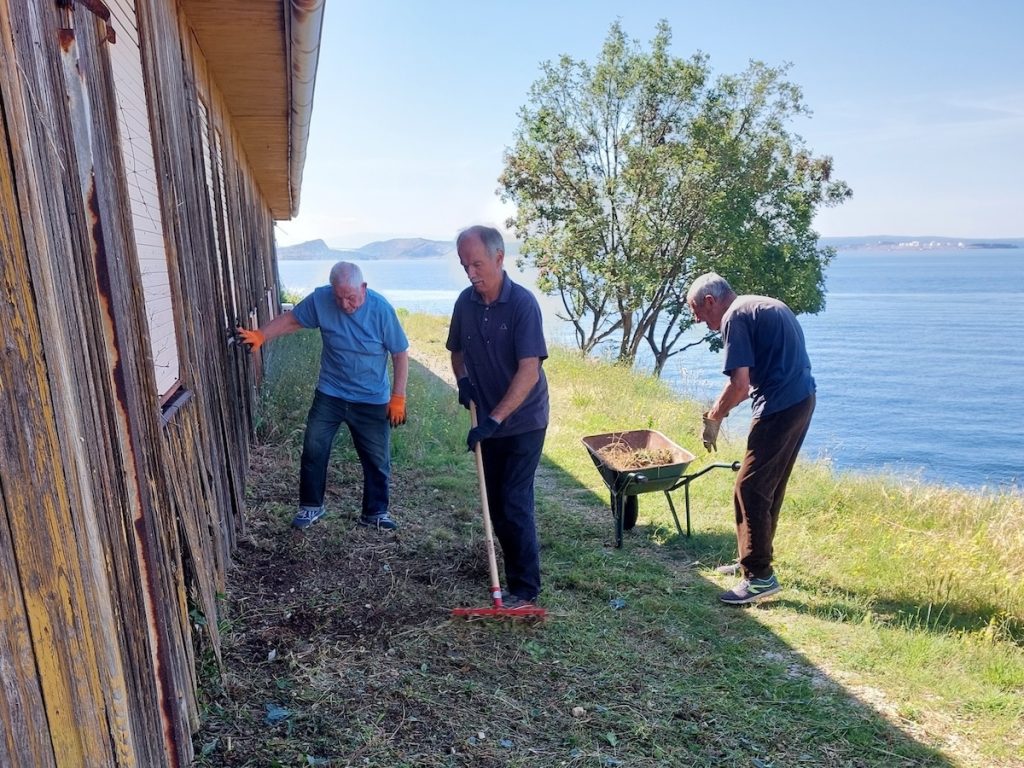 20240518_093734_resized_1-1024×768 20240518_093734_resized_1-1024×768