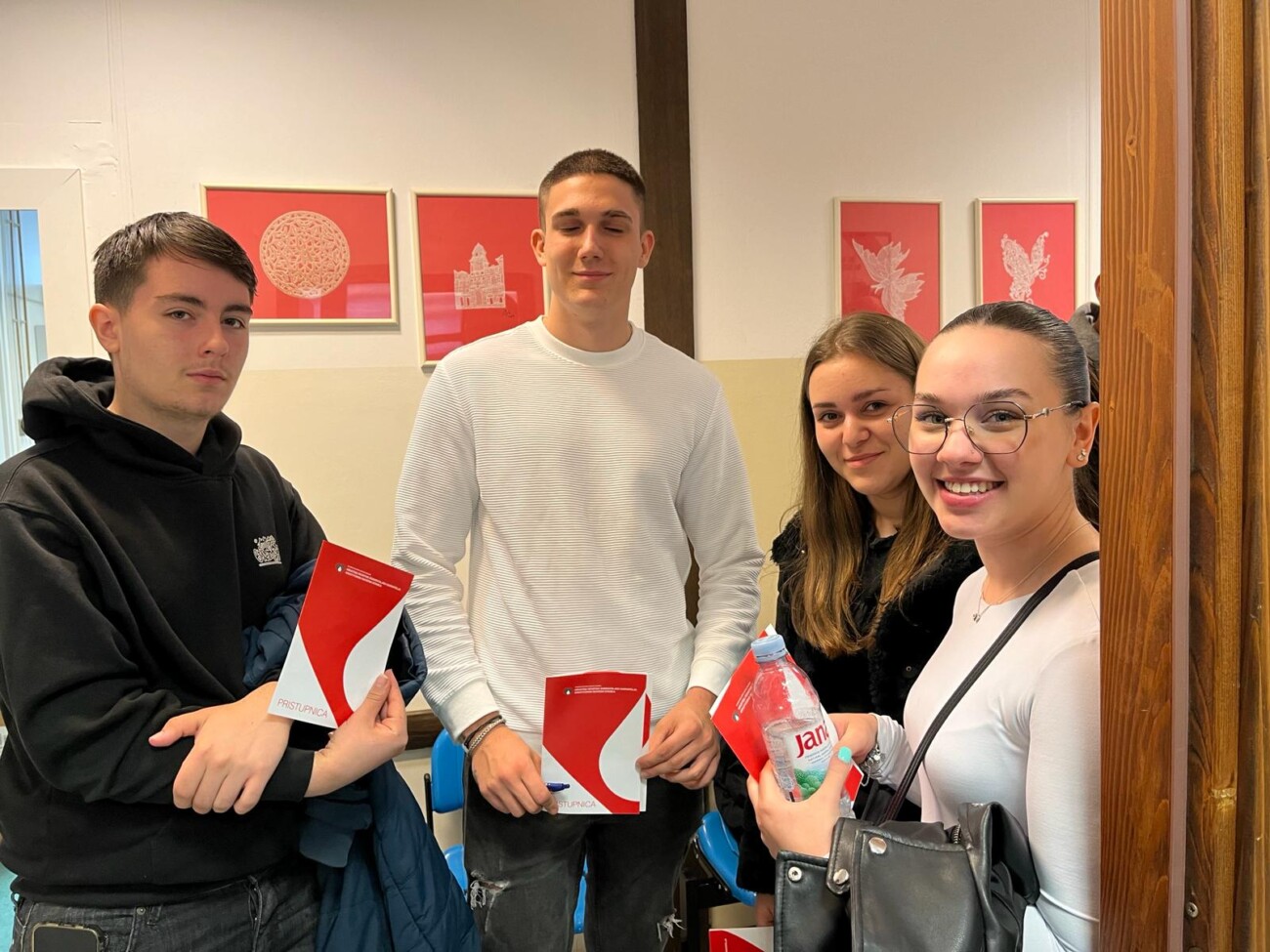 440749915_763206619296841_741443696197789718_n 440749915_763206619296841_741443696197789718_n