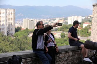 Rijeka: Mnogobrojni turisti posjećuju Trsatsku gradinu