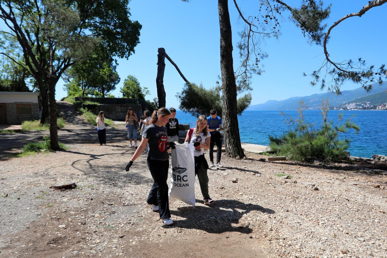 Rijeka: Čišćenje plaža i autokampa Preluk Rijeka: Čišćenje plaža i autokampa Preluk