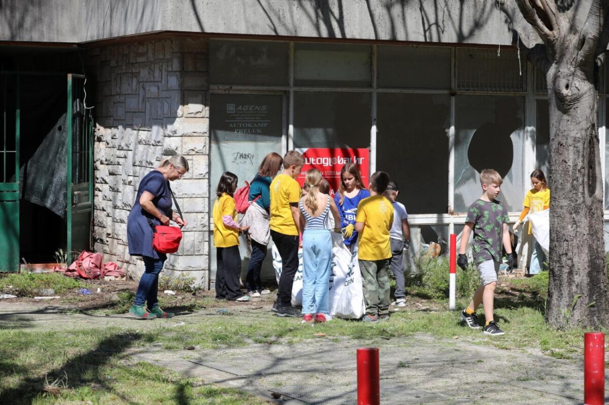 Rijeka: Čišćenje plaža i autokampa Preluk