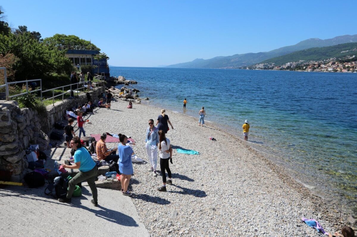 Rijeka: ??i??enje plaa i autokampa Preluk