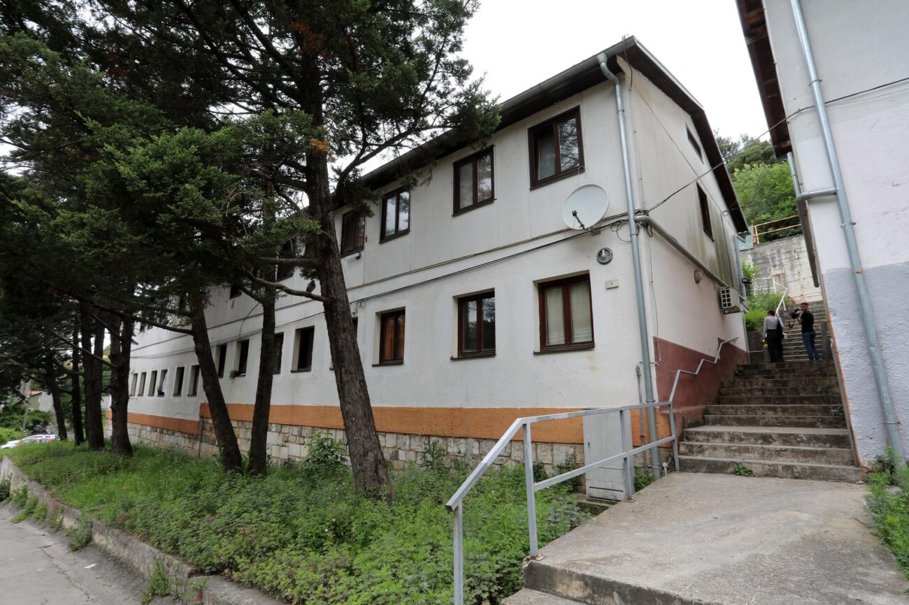 Dvojica muškaraca se sukobila u stanu u Rijeci, od ozljeda umrli u bolnici