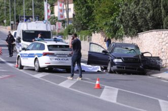 U prometnoj nesreći kod Sinja poginule četiri osobe