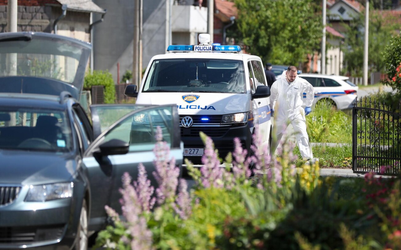 Bjelovar: Muškarac ubio jednu ženu, drugu teško ozlijedio pa počinio samoubojstvo Bjelovar: Muškarac ubio jednu ženu, drugu teško ozlijedio pa počinio samoubojstvo