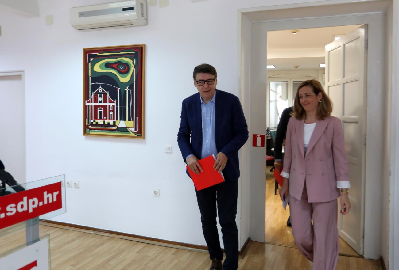 Rijeka: Konferencija saborskih zastupnika SDP-a Rijeka: Konferencija saborskih zastupnika SDP-a