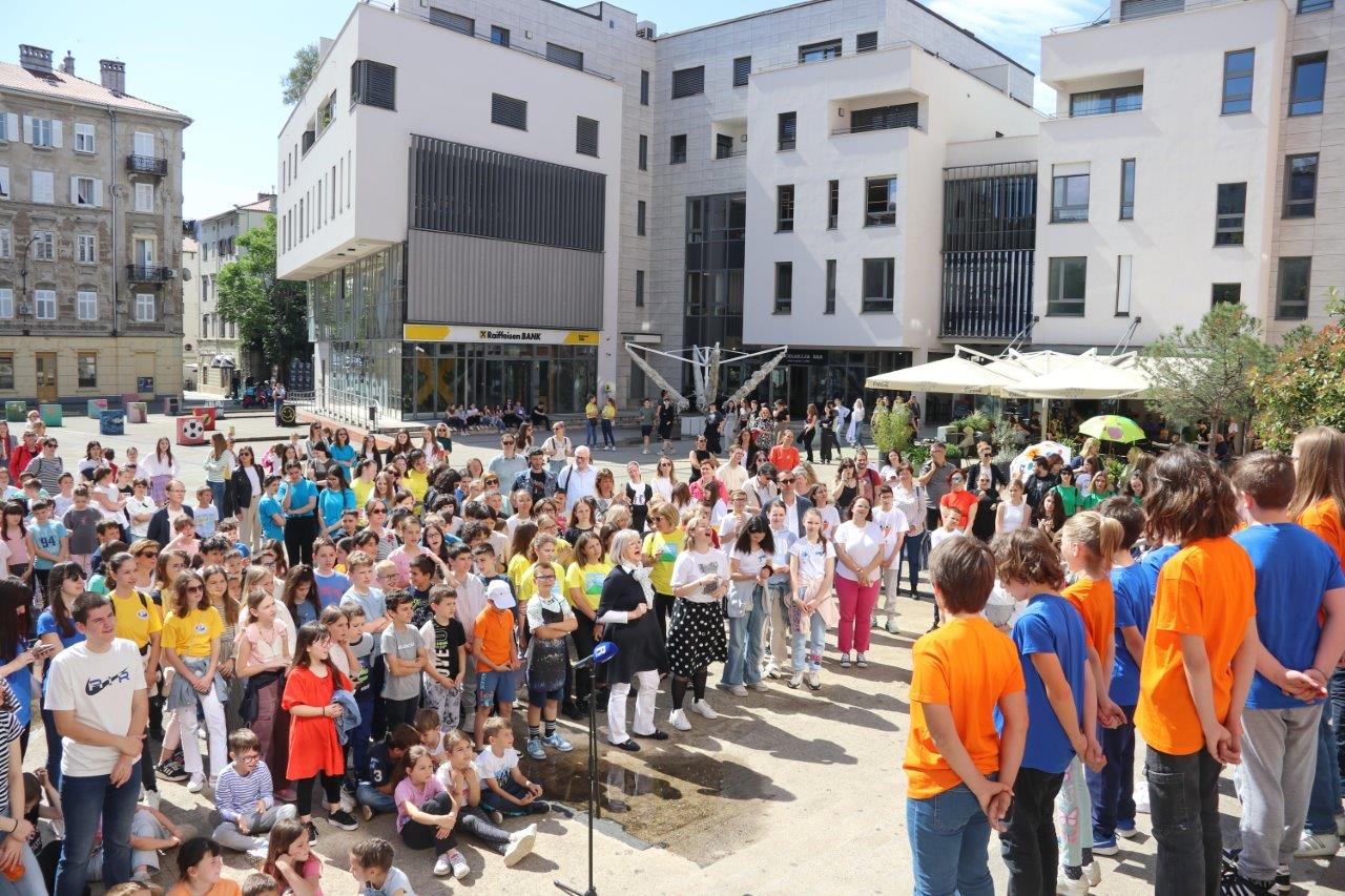 Team-work-days-11 Team-work-days-11