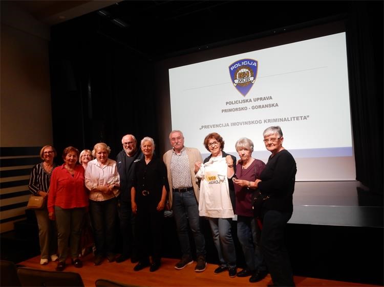 Web heroj (1) Web heroj (1)