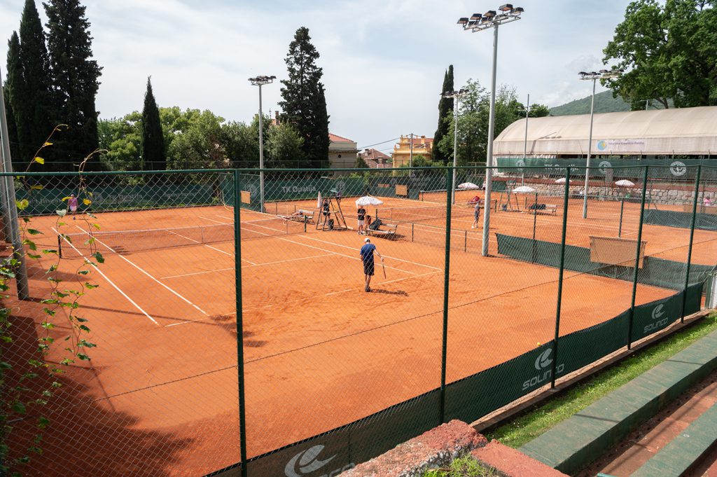 ischltenis006 ischltenis006